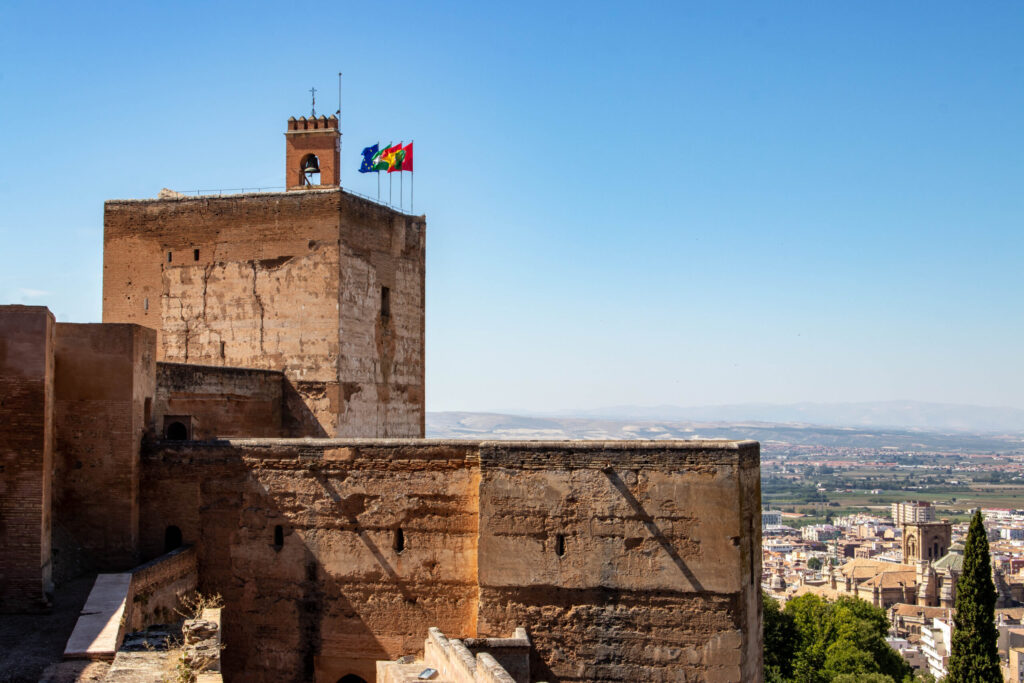 Descubre la emblemática Torre de la Vela, la única torre con una tradición mágica 1 Torre De La Vela De La Alhambra